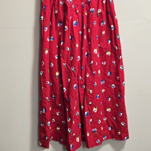 Vintage Floral Red Midi Dress Wth Bows Embellishment On Shoulders. - Picture 3 of 10